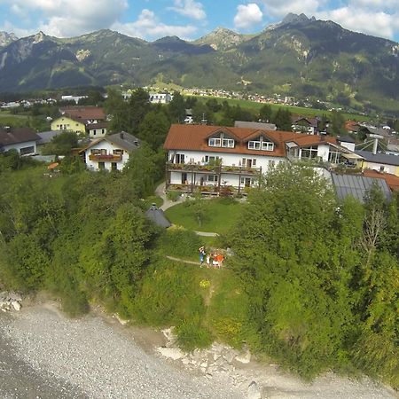 Pension Beim Kruemmling Reutte Exteriér fotografie